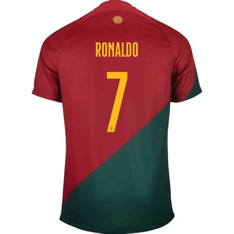 what color is ronaldo's jersey